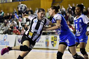 Handbal feminin: ”U” Cluj, învinsă pe propriul teren de SCM Craiova