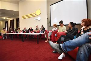 Premieră semnată de tineri regizori la Teatrul Maghiar din Cluj