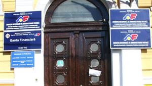Protestele angajaţilor de la Finanţe continuă în ţară. La Cluj angajaţii au reluat lucrul