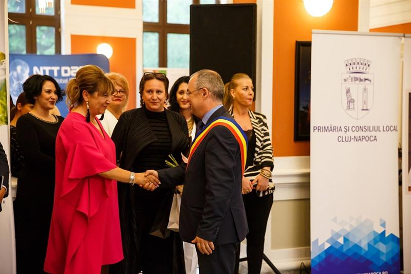 200 de femei de afaceri, la gala de la Casino FOTO