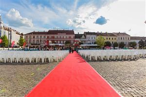 TIFF închide centrul Clujului