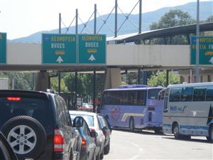 Aviz amatorilor de Grecia: grevă de 24 de ore la vamă