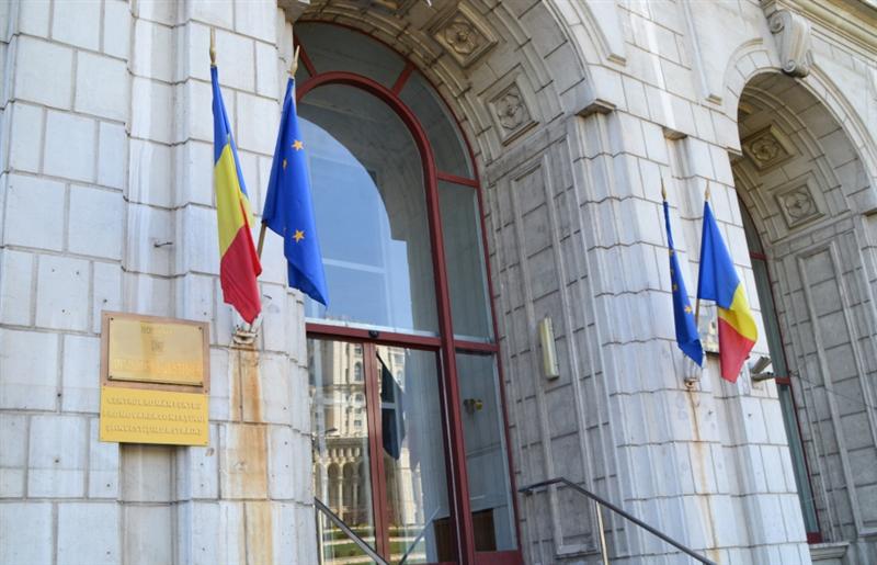 Ministerul Justiţiei: Abuzul în serviciu va fi redefinit, inclusiv prin instituirea unui prag valoric