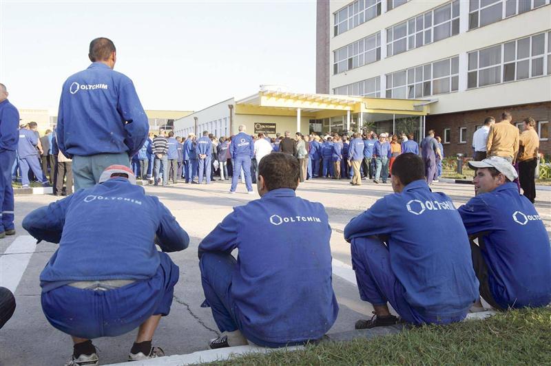 Grupul lui Vuza se jură că nu dă oameni afară de la Oltchim