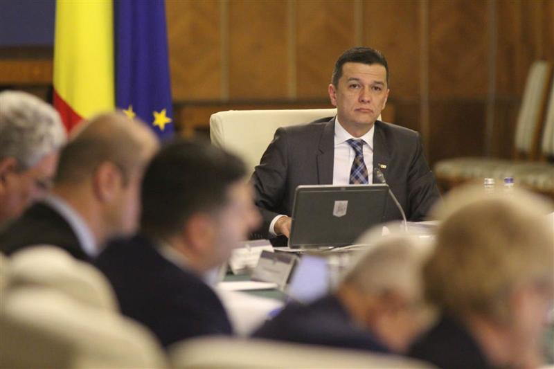 Toţi miniştrii Guvernului Grindeanu şi-au depus şi înregistrat demisiile (surse)