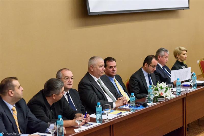 Primele reacţii în tabăra liberalilor clujeni după victoria lui Orban
