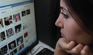 12 lucruri pe care ar trebui să le ştergi imediat de pe pagina ta de Facebook