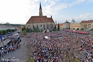 Opera Națională Română din Cluj iese în stradă cu două capodopere lirice