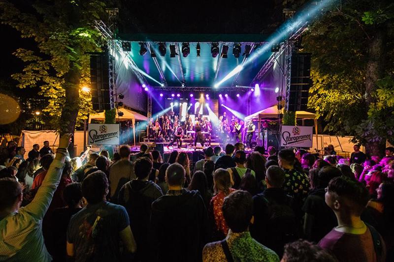 Prodigy, Rammstein, Queen, RHC, Metallica. Acappella la Cluj FOTO/VIDEO