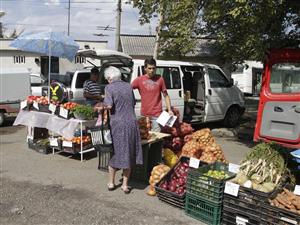 Piața volantă în cartierul Grigorescu