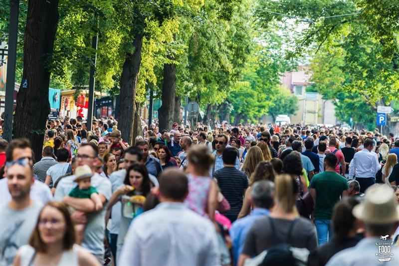 85.000 de gurmanzi la Street Food Festival 2017 şi o asociaţie care să permită dezvoltarea unei culturi gastronomice <de stradă> 