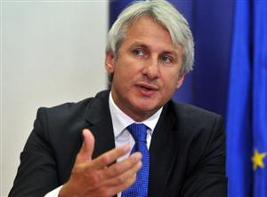 Teodorovici nu mai este consilierul onorific al premierului Tudose – surse