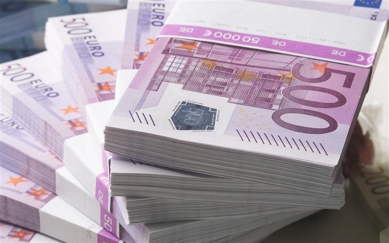 BNR: Datoria externă totală a României a crescut cu aproape 2 miliarde de euro în primele 5 luni