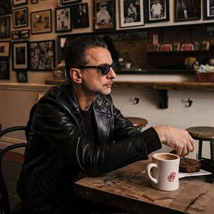 Probleme de sănătate pentru solistul Depeche Mode. Ce spune trupa despre concertul de la Cluj