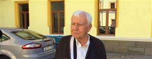 Absolvent la 80 de ani! Un inginer pensionar din Cluj vrea să devină analist programator VIDEO