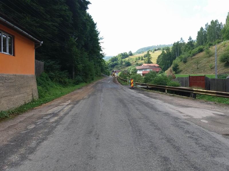 Drumul județean Scrind - Răchițele, pregătit pentru asfaltare