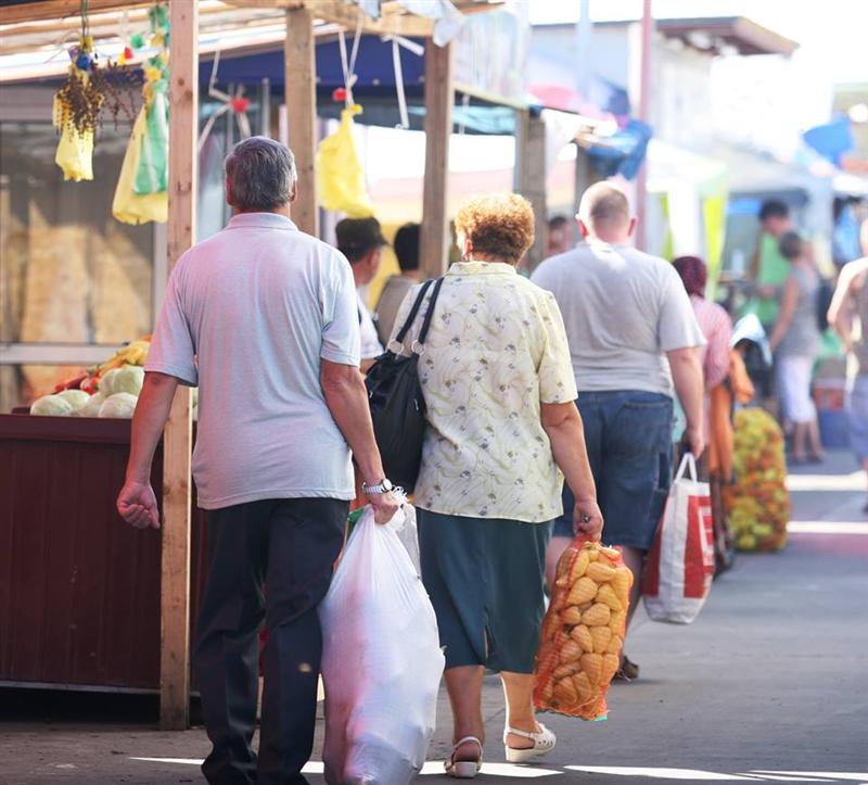 Murături, zacuscă, dulceaţă. Preţurile pieţei din Dezmir