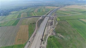 Două tronsoane ale Autostrăzii Sebeș-Turda, gata în toamnă. FOTO GALERIE cu stadiul şantierului