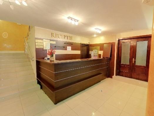 Surpriza Ministerului Turismului pentru hotelieri. Se va renunţa la completarea celebrelor fişe la recepţie 