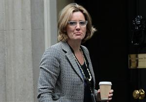 Ministrul britanic de interne, conversaţie pe e-mail cu un hacker