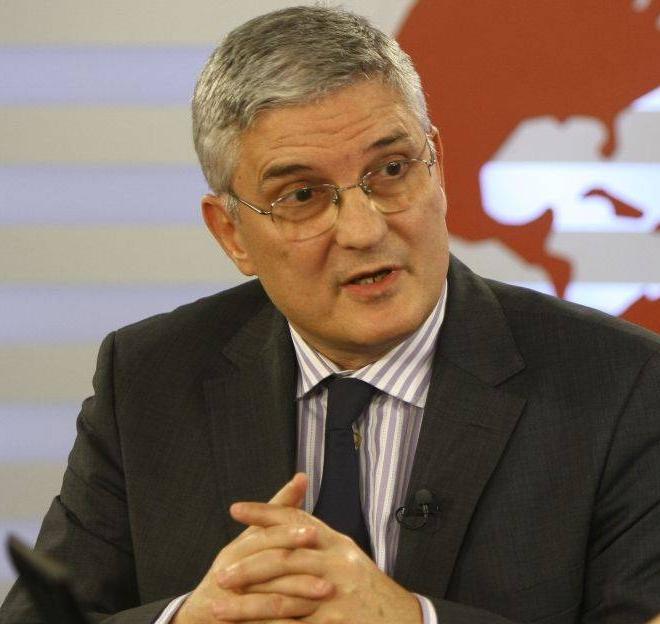 Cine judecă optimul politicii monetare?