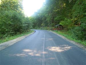 Au fost finalizate lucrările de asfaltare pe drumul Cluj-Napoca – Făget – Ciurila