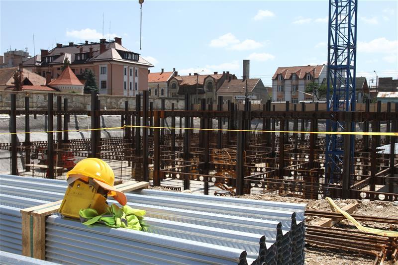 Numărul de locuinţe construite în primul semestru al anului, în scădere faţă de 2016
