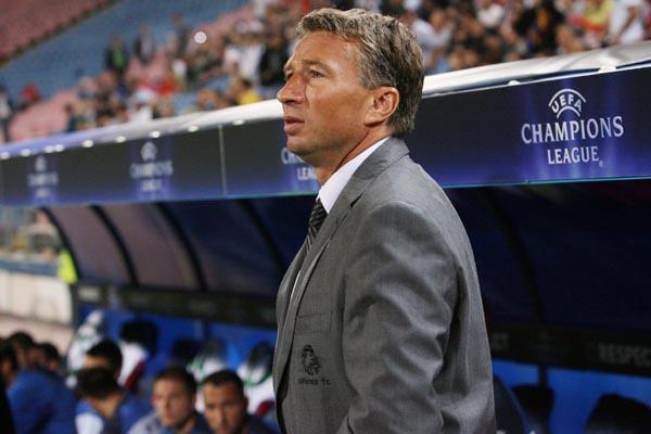 Răsturnare de situație. Varianta prin care Petrescu ar veni la Națională