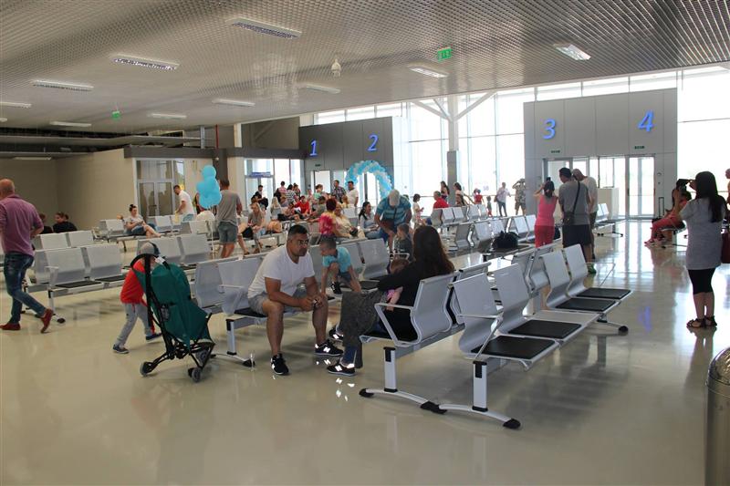 Clujenii dau buzna pe plajele Greciei