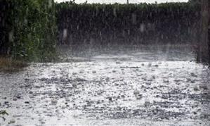 Alertă meteo de furtuni. Vânt, averse torenţiale, descărcări electrice şi grindină