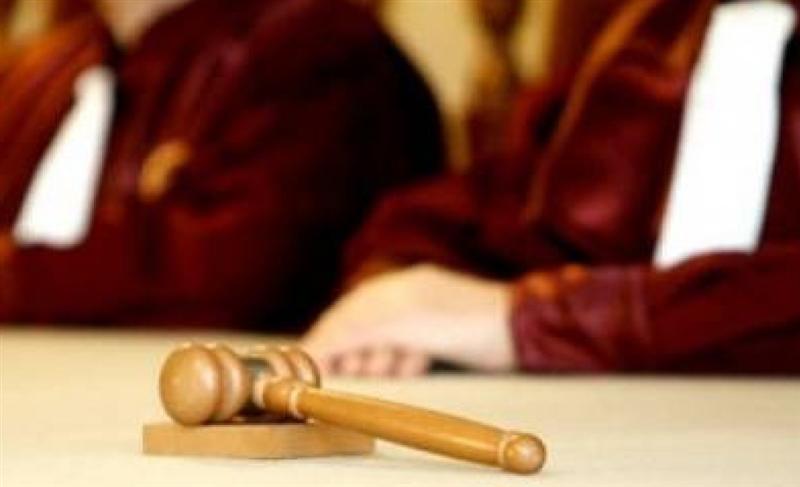 CCR: Excluderea concubinilor de la dreptul refuzului mărturiei contra partenerilor, neconstituţională