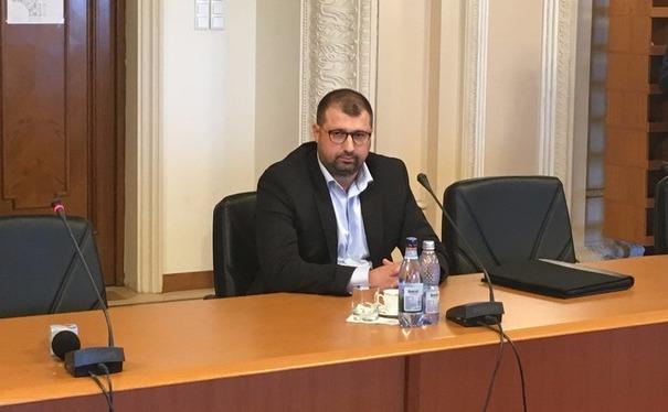 Lista lui Dragomir: 11 jurnalişti, 15 politicieni, 12 persoane din Justiţie