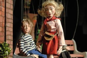 Spectacolul „Strada cu îngeri” revine pe scena Teatrului „Puck”