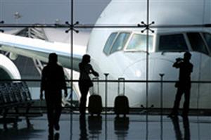 O importantă companie aeriană din Marea Britanie şi-a anulat zborurile. Operatorul aerian intră în insolvenţă
