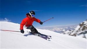 Ultima „fiţă” în turismul de iarnă: să închiriezi un munte pentru schi