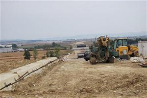 Noi blocaje pe autostrada Sebeş - Turda. Pe lotul 2 utilajele staţionează de câteva zile