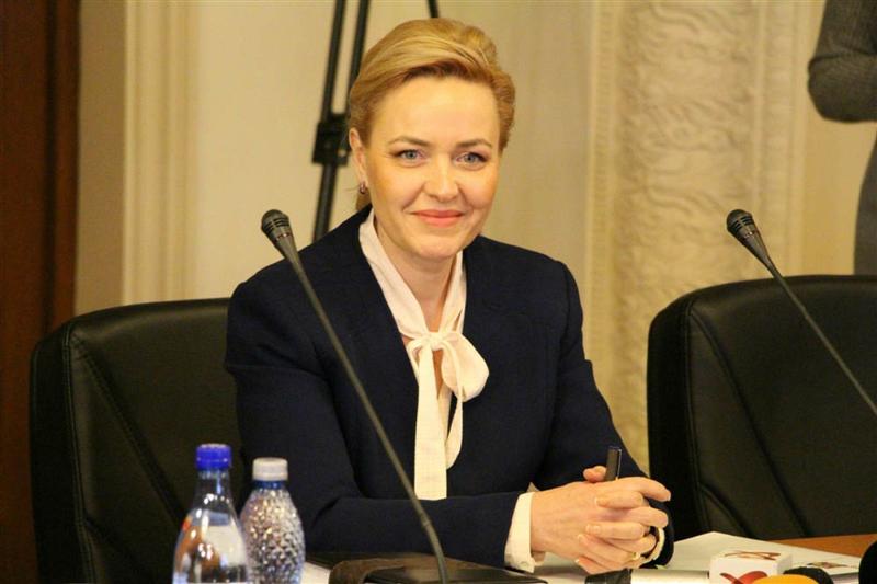MAI: Nicio lege nu interzice reangajarea după pensionare/USR: A explodat bomba pe care aţi creat-o cu pensiile speciale