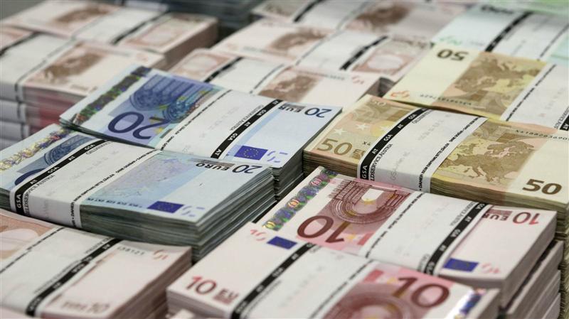 Măcar la asta suntem buni! Prejudicii de 12 miliarde de lei, din fonduri europene