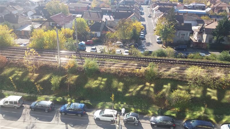 Soluţia mai uşor de implementat decât centura metropolitană şi metroul. Există proiectul-pilot!