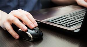 Prădător pe internet. Arestat la Cluj pentru racolare de minori în scopuri sexuale şi pornografie infantilă