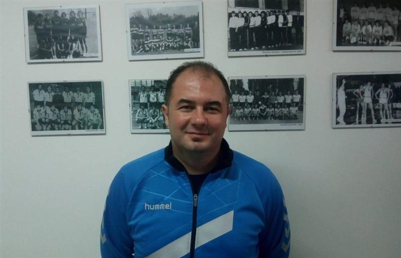 LIVE: Cum vrea să redreseze Alin Bondar echipa de handbal feminin?