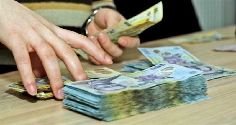 Sindicaliştii din Cluj ies în stradă, nemulţumiţi de transferul contribuțiilor de la angajator la angajat