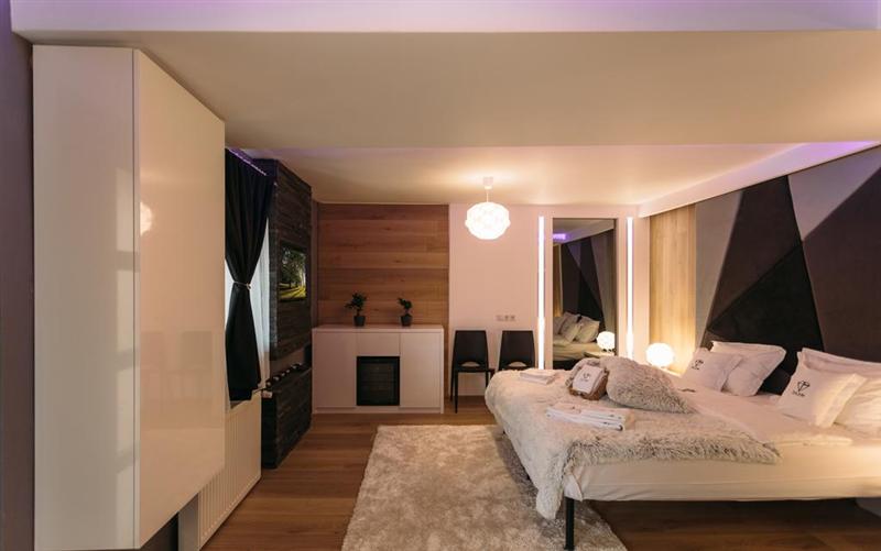 Apartament închiriat cu ziua la Cluj: 1.500 de euro pe lună