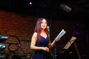 Florin Piersic a recitat poezii scrise de Oana Boc. Soţia primarului din Cluj şi-a lansat o nouă carte
