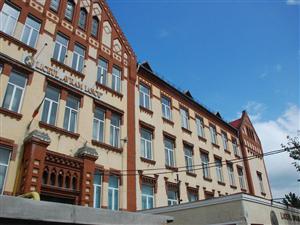 Companiile IT din Cluj au dotat două laboratoare de liceu cu aparatură performantă