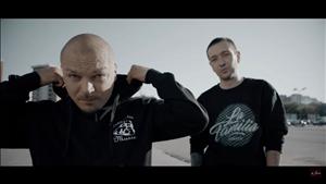 Sişu şi Puia susţin familia tradiţională şi se aleg cu un concert anulat la Cluj
