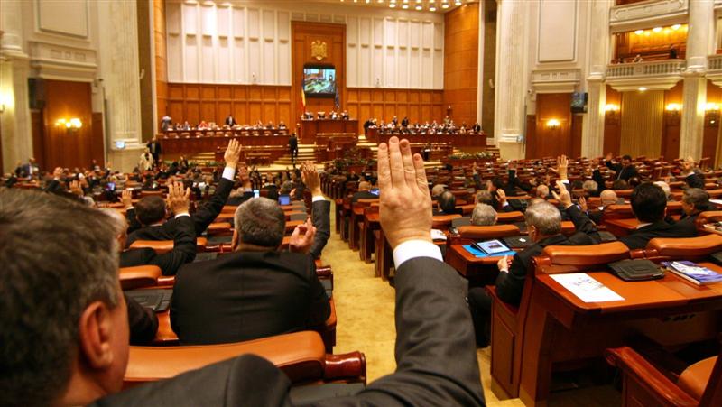 Senator clujean, ameninţat cu moartea. Mesajul primit de politician FOTO