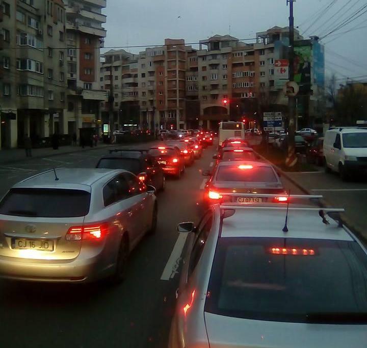 20 minute walk! Propunerea ce ar putea scoate traficul 