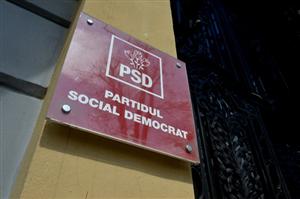 Mai multe autocare cu simpatizanţi PSD au ajuns în Capitală pentru parada de 1 Decembrie