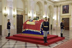 Programul oficial al funeraliilor Regelui Mihai I. Unde se pot transmite condoleanţe